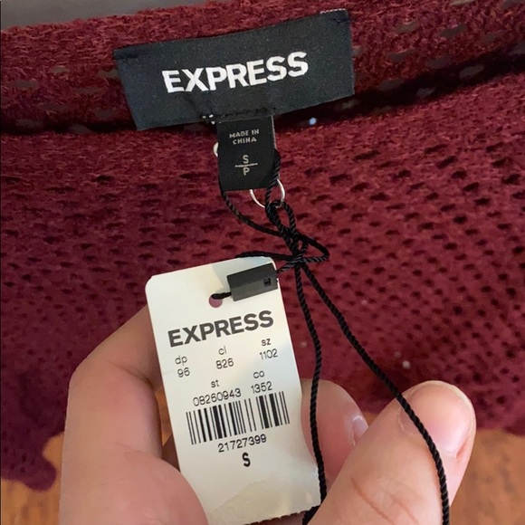 Express Top - Picture 2 of 3